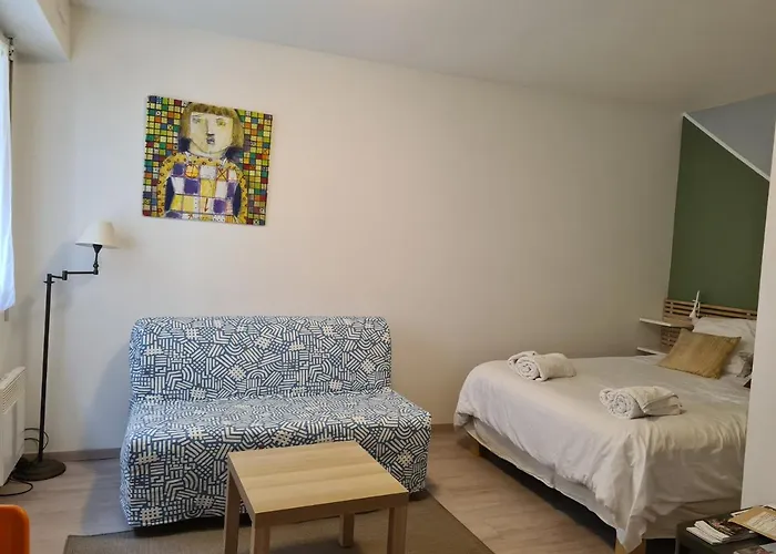 Centre De *